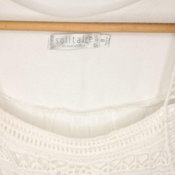 Solitaire Women White Sleeveless Blouse S Square Neck Embroidered detail! - Picture 4 of 6
